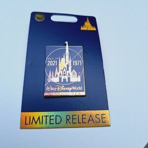 Disney World- 50th Anniversary Day of - Passholder Exclusive Pin - NWT